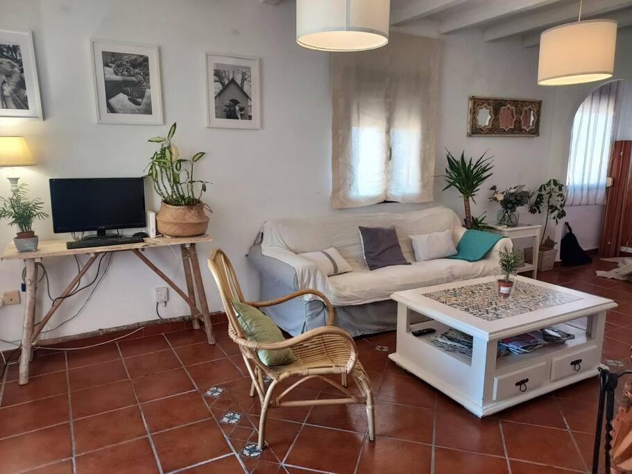 Apartamento A 150 Metros De La Playa Y Del Puerto Deportivo Эстепона Экстерьер фото